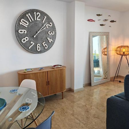 Beachfront Townhouse Estepona Exterior photo
